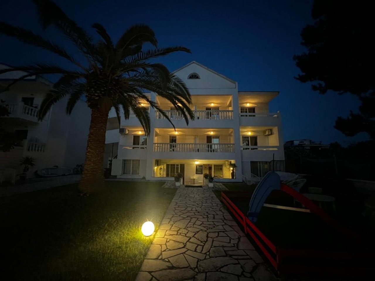 Hotel Proteas Órmos Prínou エクステリア 写真